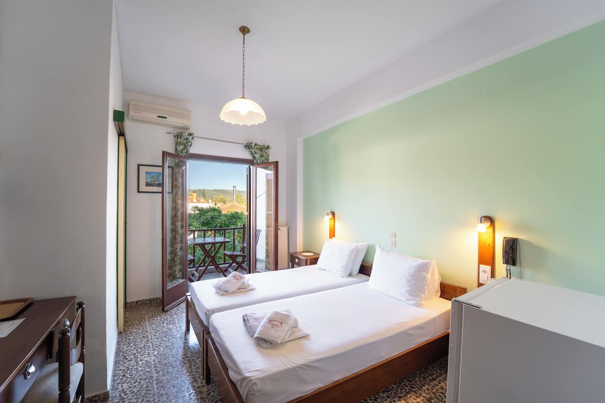 Classic Room | Dihias secara berasingan, Wi-fi percuma, cadar katil