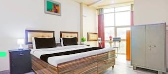 Roomshala 095 Shyam Villa