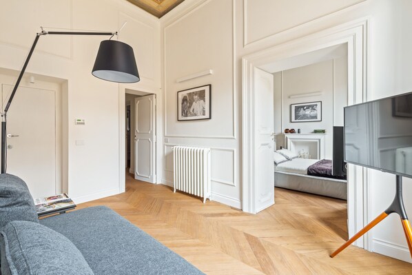 In-room safe, iron/ironing board, free WiFi, bed sheets