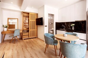 City Studio Suite