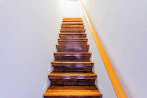 Staircase - Casa de Santana (Lisbon)