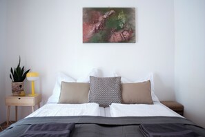 8 chambres, Wi-Fi, draps fournis