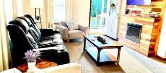 Logan, Ohio in the Heart of Hocking Hills, pool table, king size bed, Firepit