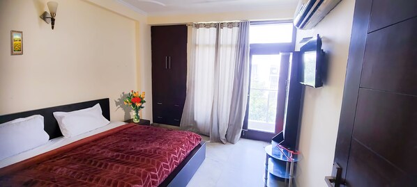 Deluxe Double Room | Soundproofing, free WiFi