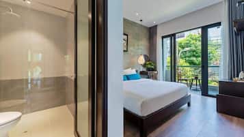 Quarto casal luxo, sacada | 1 quarto, frigobar, escrivaninha, quartos à prova de som