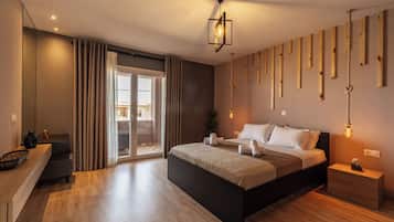1 bedroom, in-room safe, iron/ironing board, free WiFi