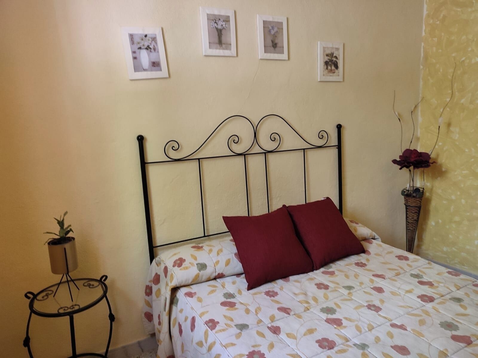 6 dormitorios y cuna de viaje