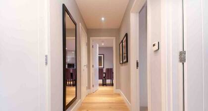 New modern 2 bedrooms 2 bathrooms flat in Fulham