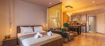 Semiso Beach Suite 7