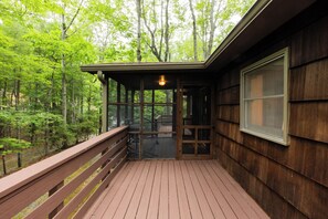 Property grounds - Cheery on Top! WIFI - Dogs Ok - 2Fireplaces (Watauga County)