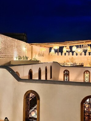 Outdoor dining - Riad Imperia (Marrakech)