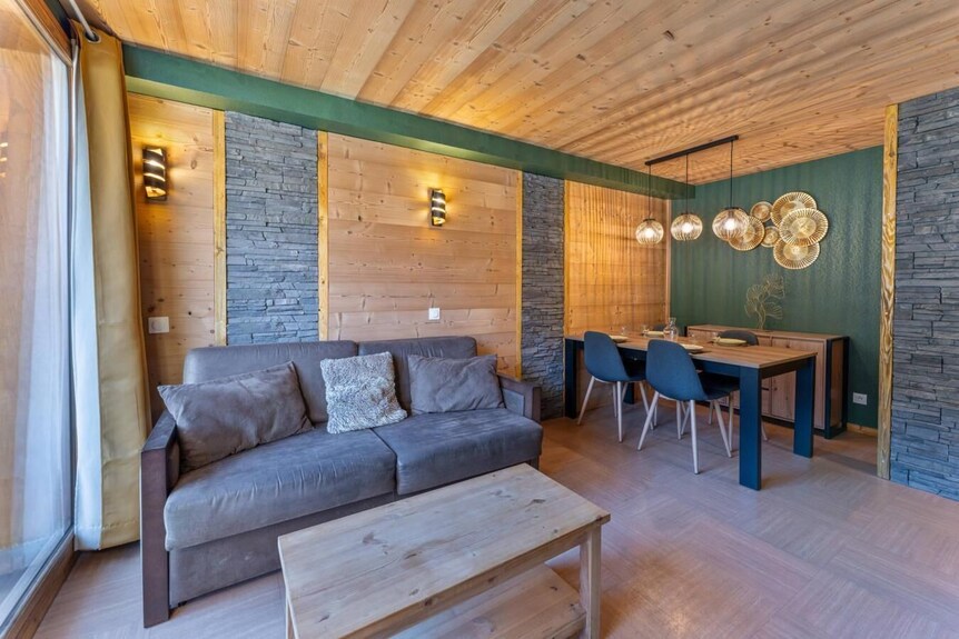 20m From Ski Lifts, 2nd Floor, Swimming Pool, Sauna, Balcony, Tv, Ski Locker, 33m², Les Orres - Les Orres