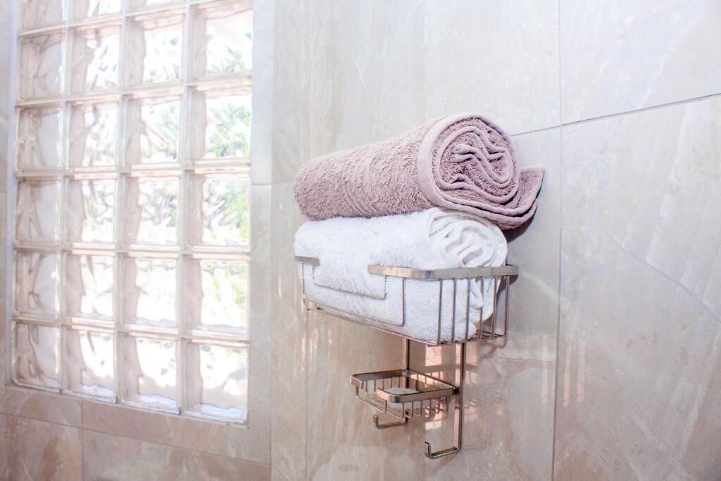 standard room, 1 bedroom, non smoking | bathroom