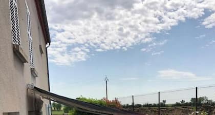 L'harmonie, Maison Auvergnate au Cœur des Volcans