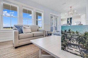 Interior - Nauti Captain is your perfect escape. (Port Aransas)