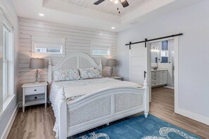 3 habitaciones, escritorio, tabla de planchar con plancha y wifi gratis