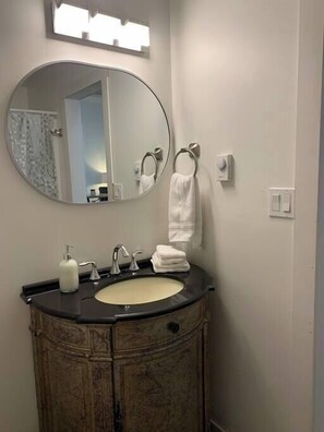 Towels - Country studio pet friendly (Alberni-Clayoquot)