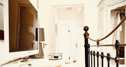 Stunning apartment in a listed building