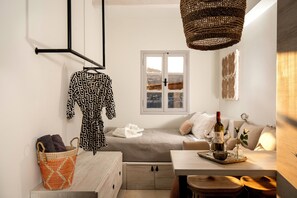 1 slaapkamer, een strijkplank/strijkijzer, gratis wifi, beddengoed