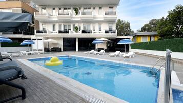 Seasonal outdoor pool