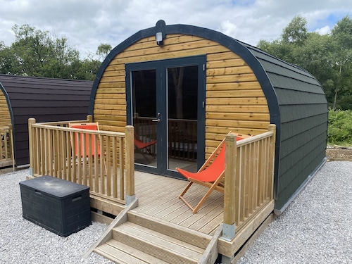 Disney Pod 7 (Pet free) -  a glamping pod that sleeps 2 guests  in 1 bedroom