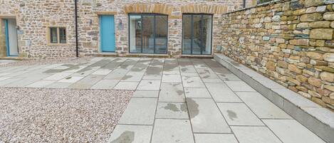 واجهة المنشأة