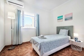4 habitaciones, wifi y ropa de cama 