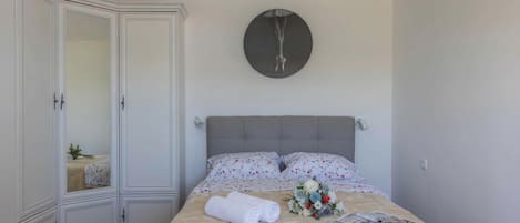 標準公寓, 多間臥室, 向海 (Seafront Apartment Sanja) | 1 間睡房、免費 Wi-Fi、床單