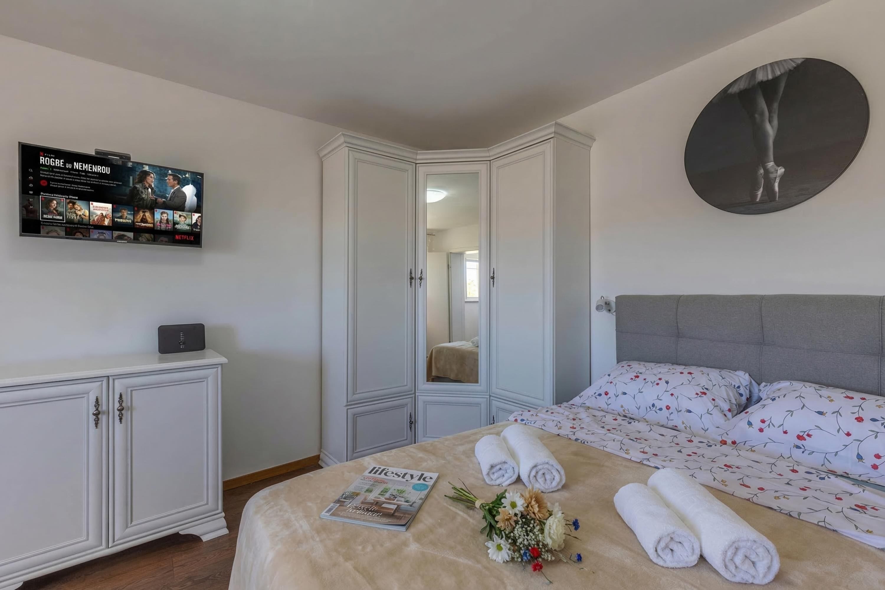 Apartamento standard, vários quartos, de frente para o mar (Seafront Apartment Sanja) | 1 quarto, Wi-Fi de cortesia, roupa de cama