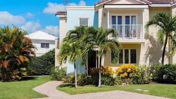 Townhome, 3 Bedrooms | Exterior