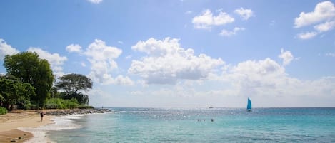 House, 2 Bedrooms | Beach