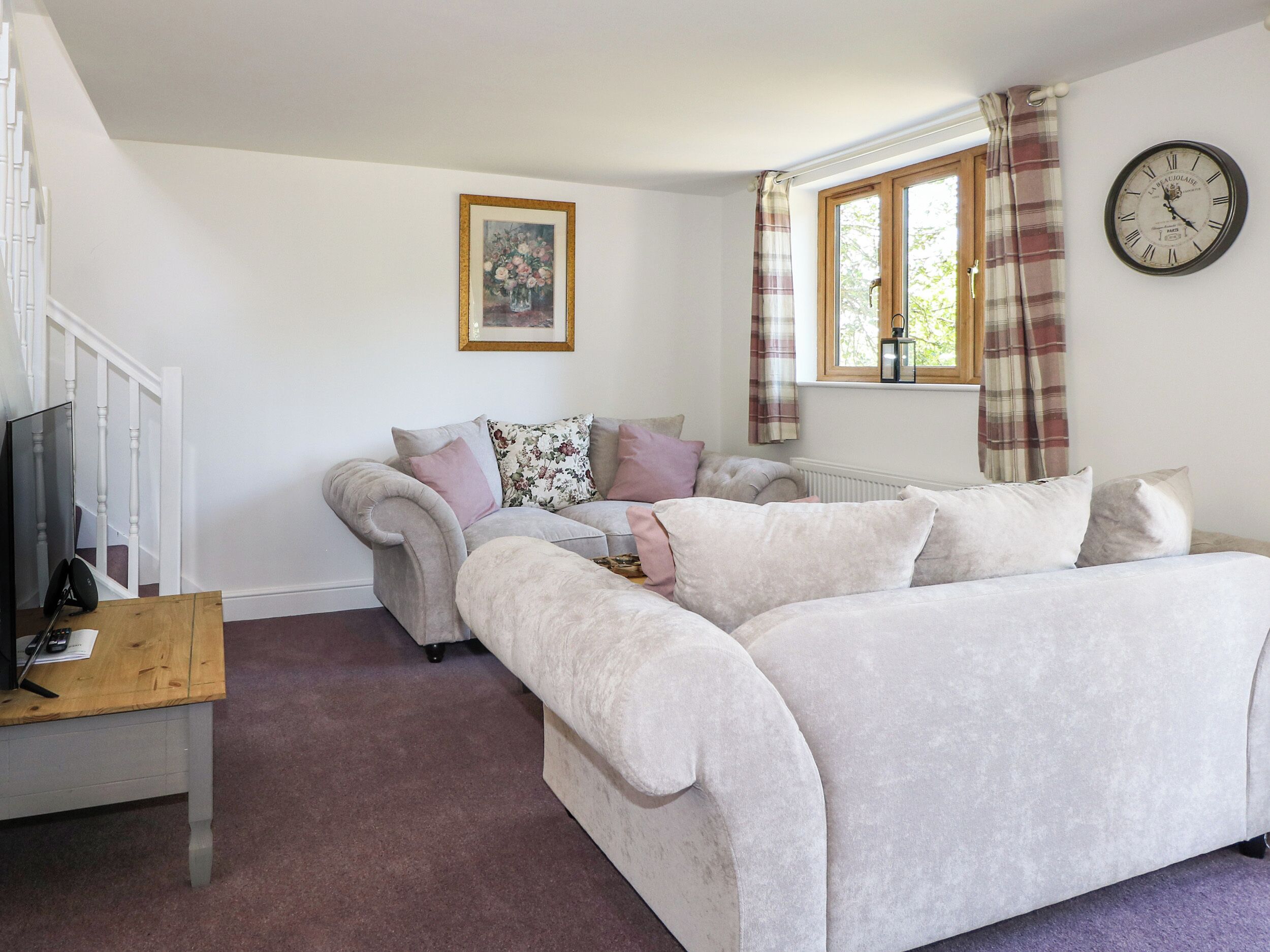 Foxes Earth, Pet Friendly, With A Garden In Nomansland - New Forest