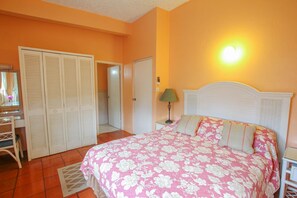 House, 2 Bedrooms | 2 bedrooms, free WiFi