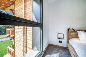 4 camere, ferro/asse da stiro, lenzuola