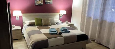 4 habitaciones, wifi y ropa de cama