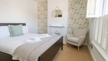 2 bedrooms, individually decorated, individually furnished, free WiFi