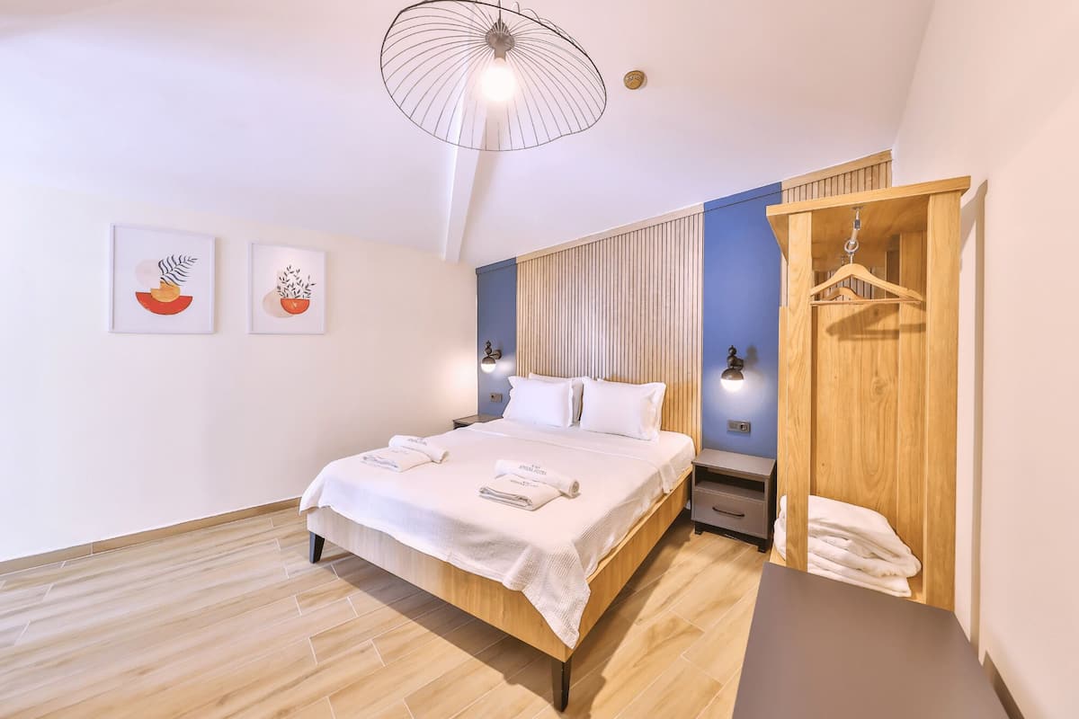 Rooftop Premium Room with Sea View and Jacuzzi