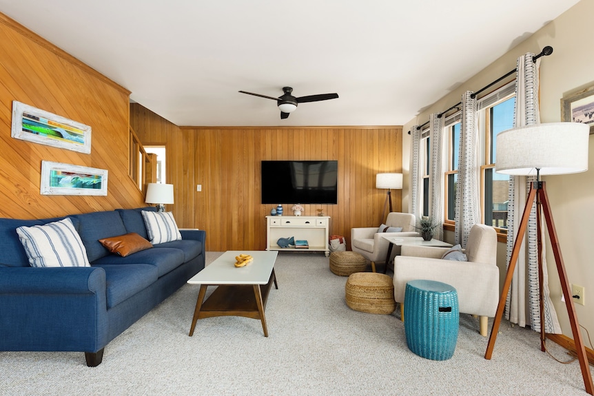 Salty Vibes/2 Blocks To Beach/close Beach Access/wright Memorial & Ocean Views - Nags Head, NC