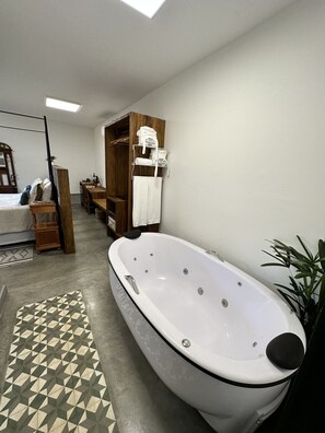 华丽客房 | 私人 SPA 浴缸