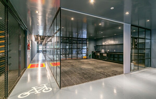 Interior - WI-FI 400mb | Foodhall | Pool #CORG02 (Florianópolis)