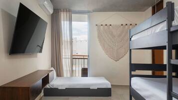 3 bedrooms, desk, iron/ironing board, travel crib