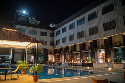 Bamboo Saa Mulberry Resort Pushkar