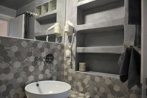 Apartment | Bathroom | Towels - Amazing Traditional Stone house Skiathos (Skiathos)