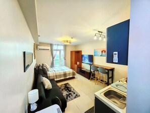 1 bedroom, iron/ironing board, WiFi, bed sheets