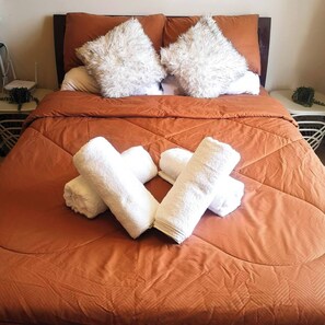 1 quarto, ferros/tábuas de passar roupa, Wi-Fi, roupa de cama