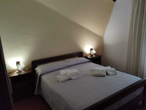 2 Schlafzimmer, Bettwäsche