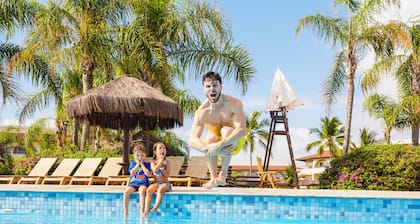 The Signature Level at Grand Palladium Imbassaí Resort & Spa