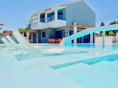 Villa Cielo with private pool in Canal D'Amour