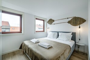 1 quarto, escrivaninha, ferros/tábuas de passar roupa, Wi-Fi de cortesia