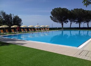 Outdoor pool - APARTMENT 4 SEATS IN THE RESORT COMPLETE WITH EVERYTHING (Maratea)